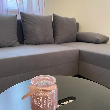 Casă la țară Karinthy Haz