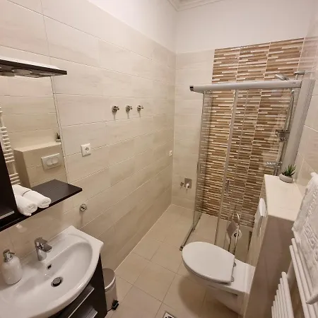 Casa di campagna Karinthy Ház Siófok